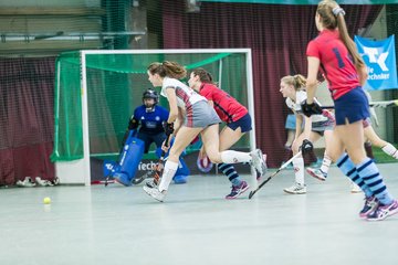 Bild 705 - B-Juniorinnen UHC